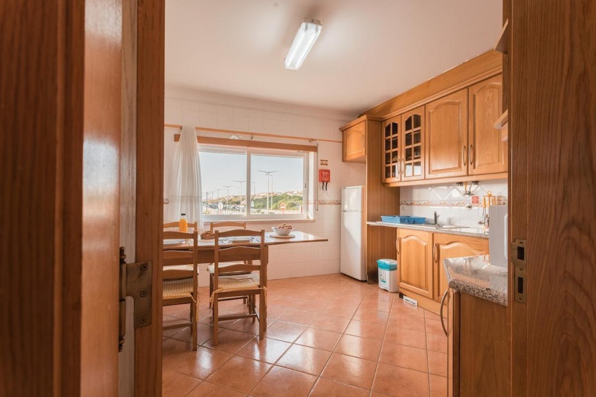 Best Houses 09 - Peniche Steps From The Beach Экстерьер фото